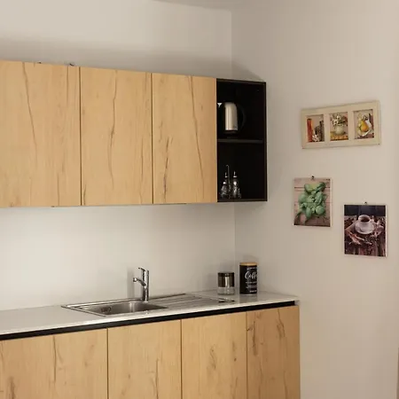 Noemi Apartment *