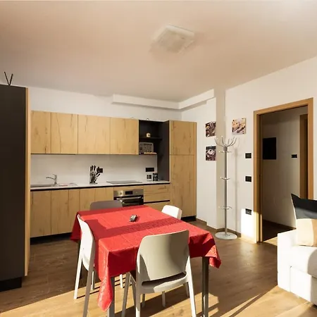 Noemi Apartment *